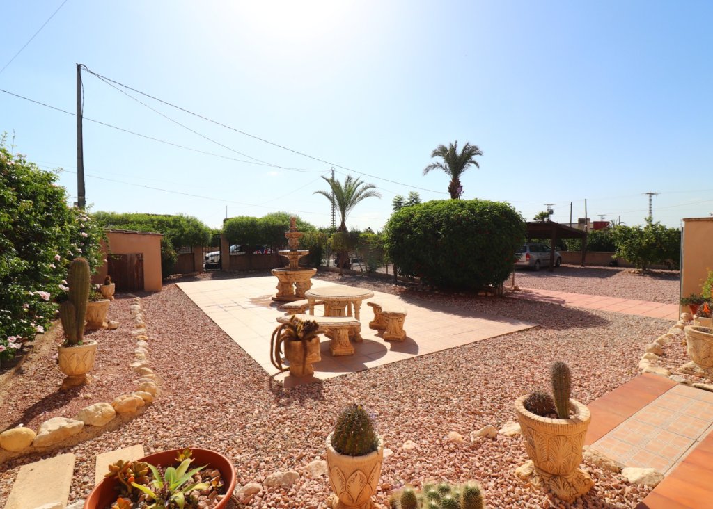 Verkoop - Finca / Country Property - Albatera - Albatera - Country