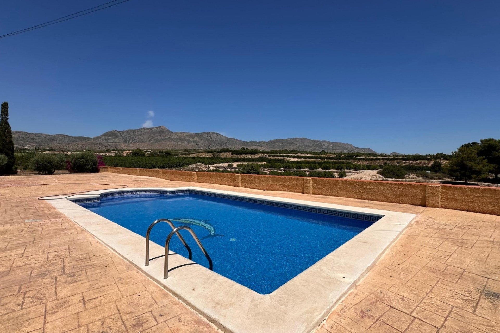 Verkoop - Finca / Country Property - Albatera - Albatera - Country