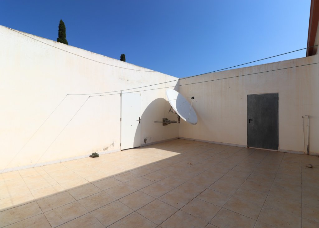 Verkoop - Finca / Country Property - Albatera - Albatera - Country