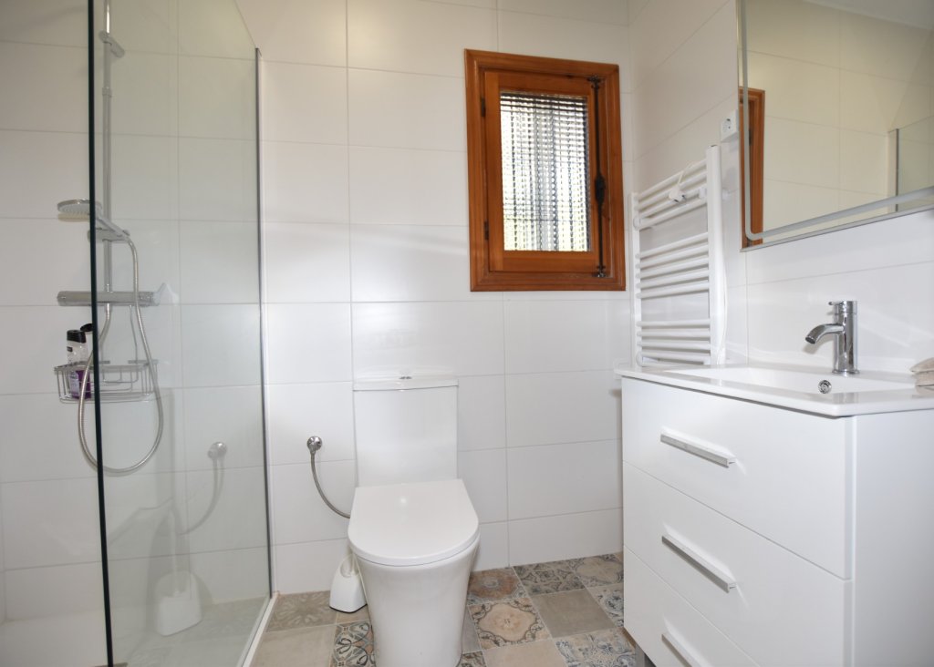 Verkoop - Finca / Country Property - Algorfa - Montemar