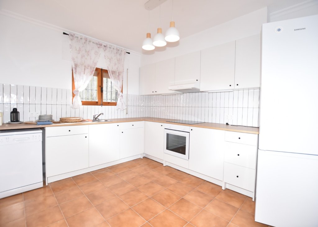 Verkoop - Finca / Country Property - Algorfa - Montemar