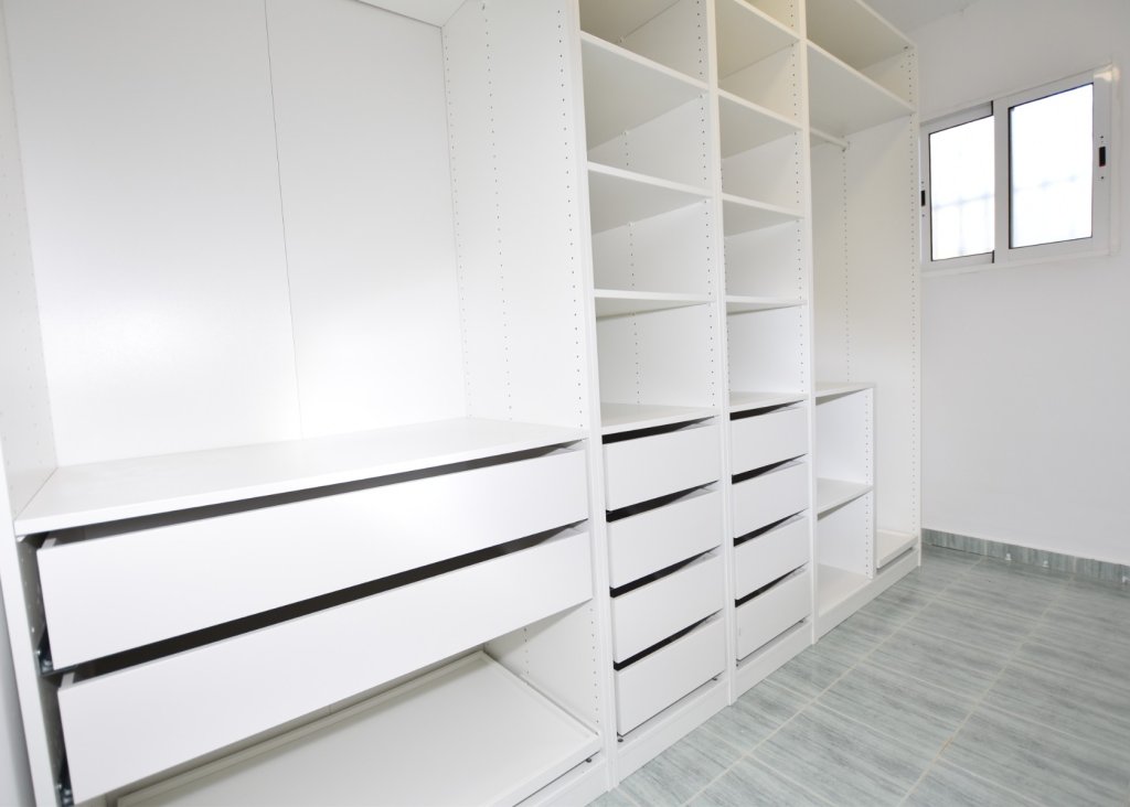 Verkoop - Finca / Country Property - Algorfa - Montemar