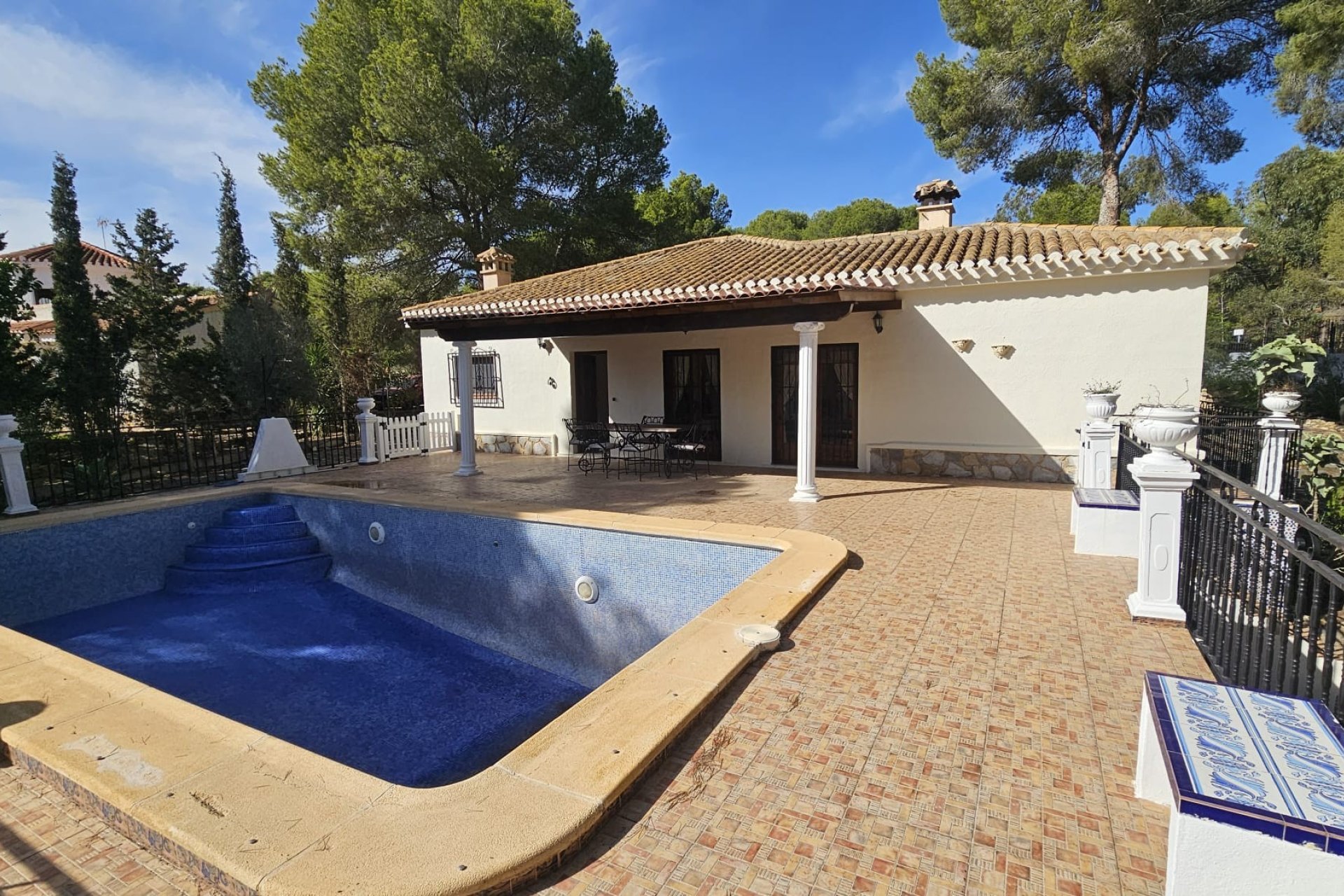 Verkoop - Finca / Country Property - Algorfa - Montemar