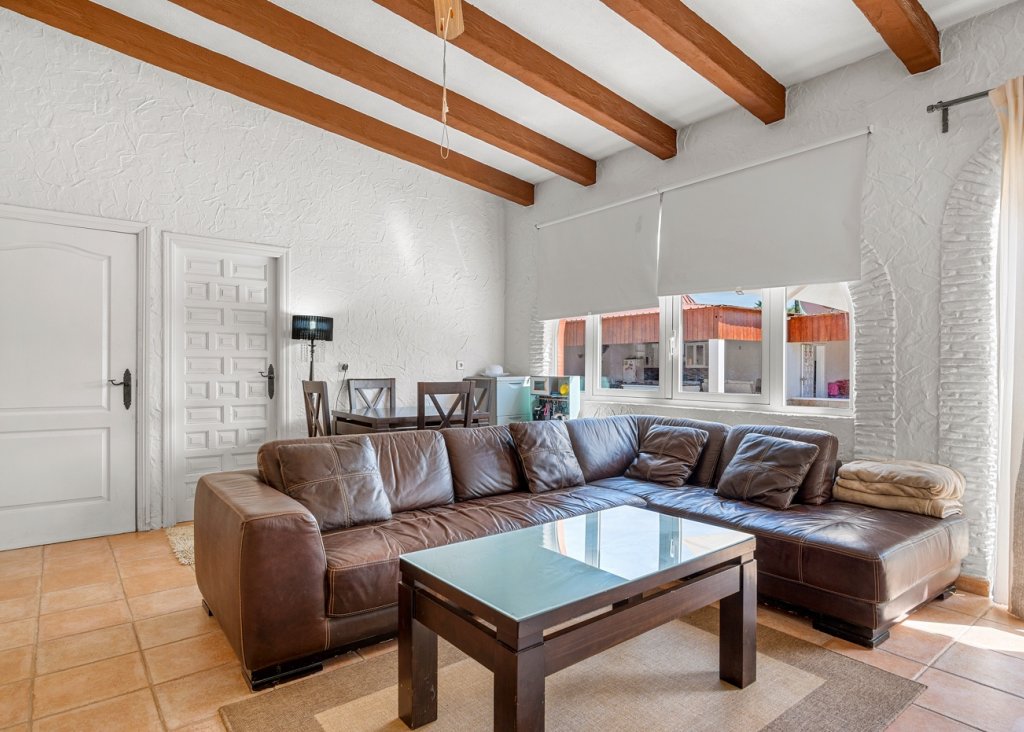 Verkoop - Finca / Country Property - Almoradí - Las Heredades