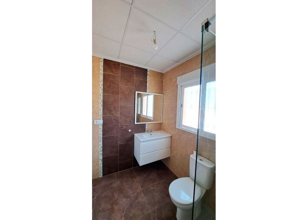 Verkoop - Finca / Country Property - Catral - Catral - Country