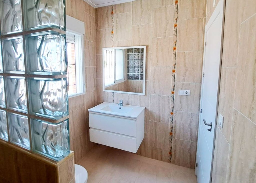 Verkoop - Finca / Country Property - Catral - Catral - Country