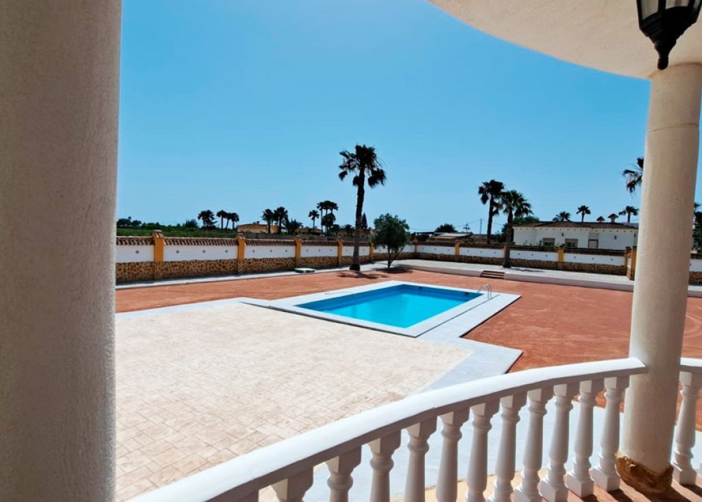 Verkoop - Finca / Country Property - Catral - Catral - Country