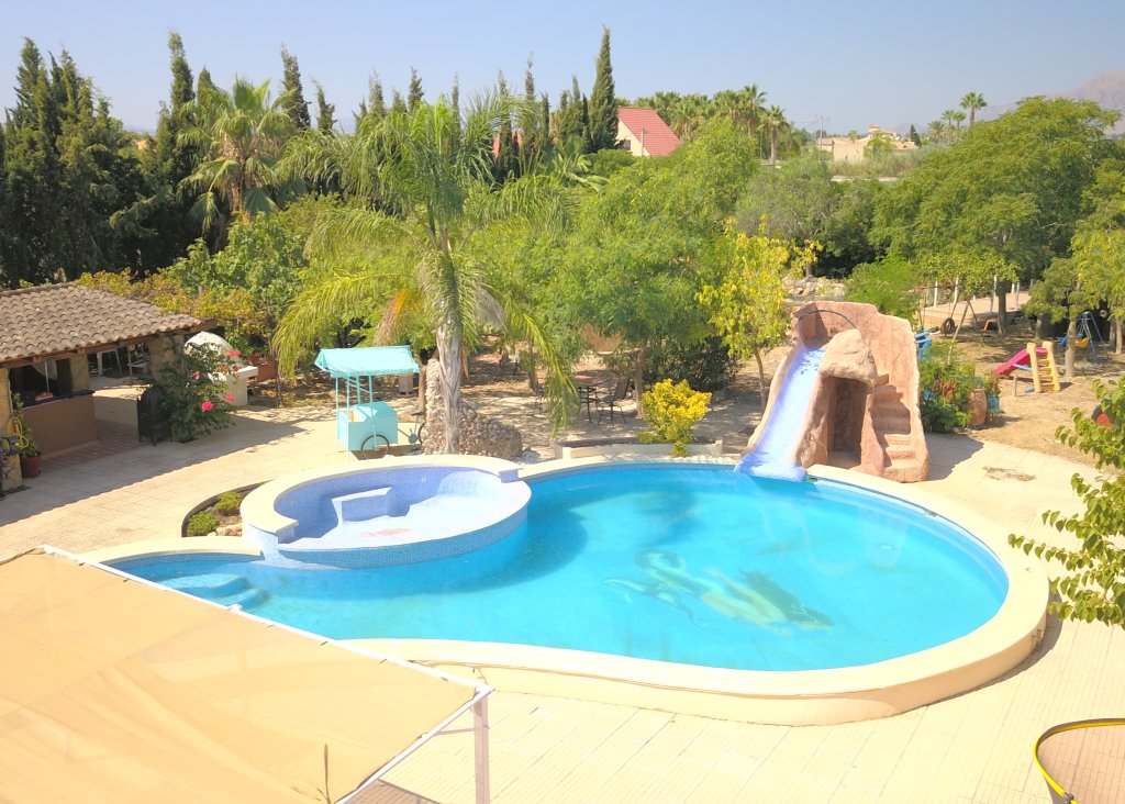 Verkoop - Finca / Country Property - Catral - Catral - Country