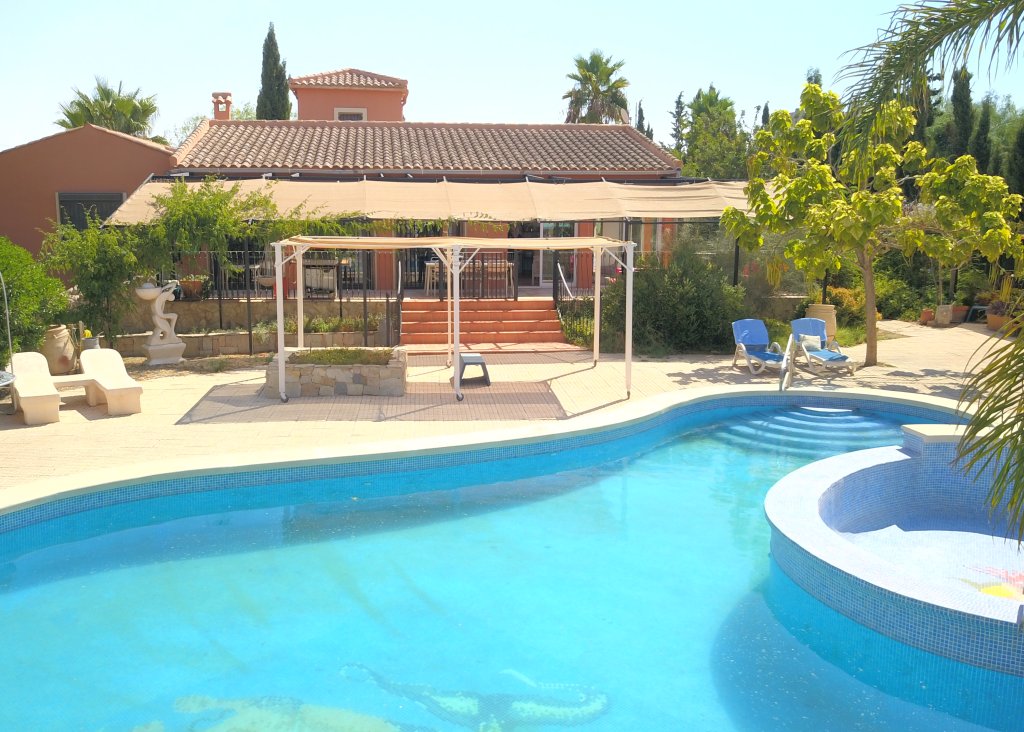 Verkoop - Finca / Country Property - Catral - Catral - Country