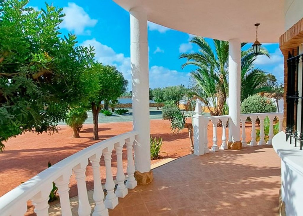 Verkoop - Finca / Country Property - Catral - Catral - Country