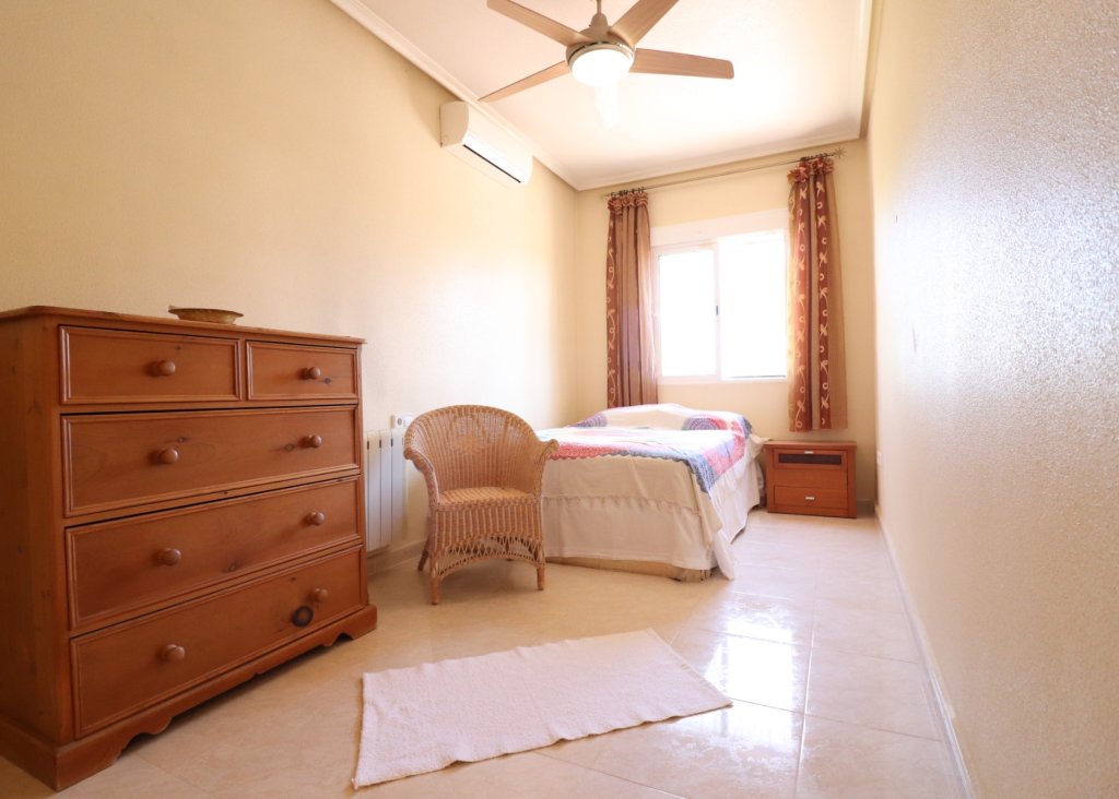 Verkoop - Finca / Country Property - Catral - Catral - Country