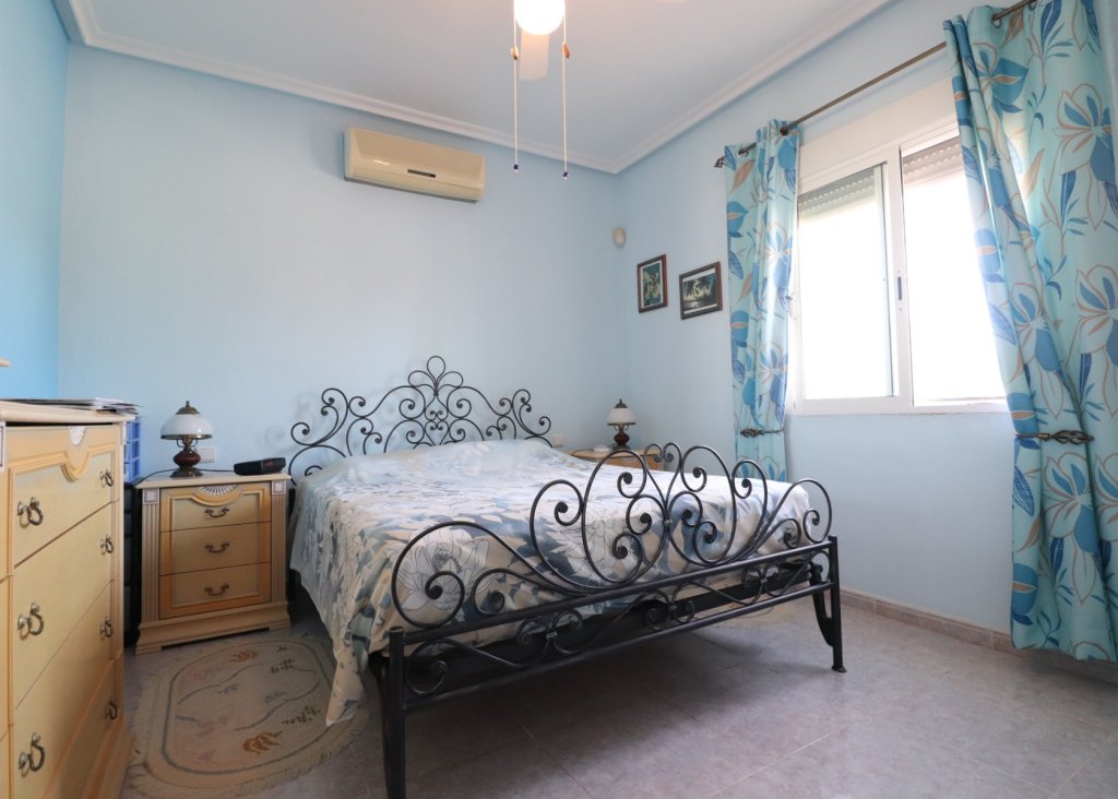 Verkoop - Finca / Country Property - Catral - Catral - Country