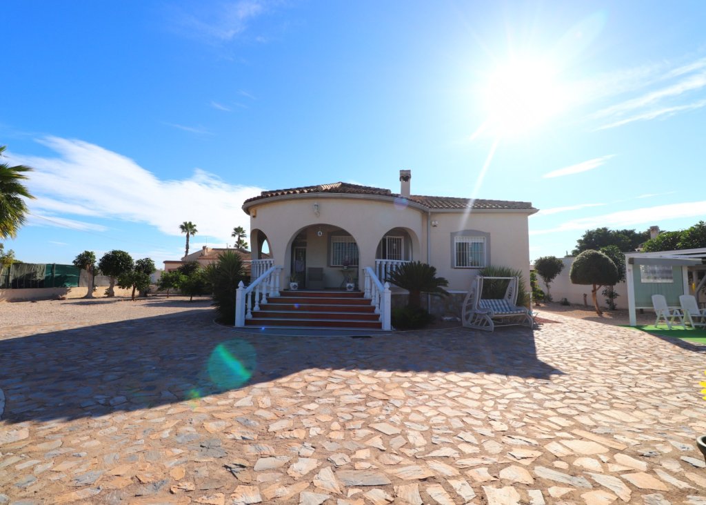 Verkoop - Finca / Country Property - Catral - Catral - Country