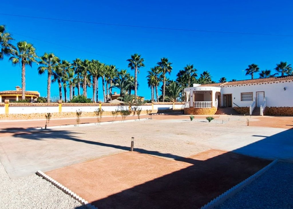 Verkoop - Finca / Country Property - Catral - Catral - Country