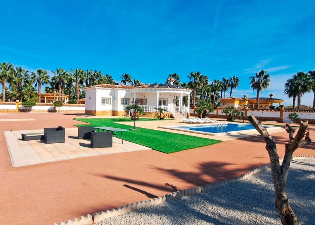 Verkoop - Finca / Country Property - Catral - Catral - Country