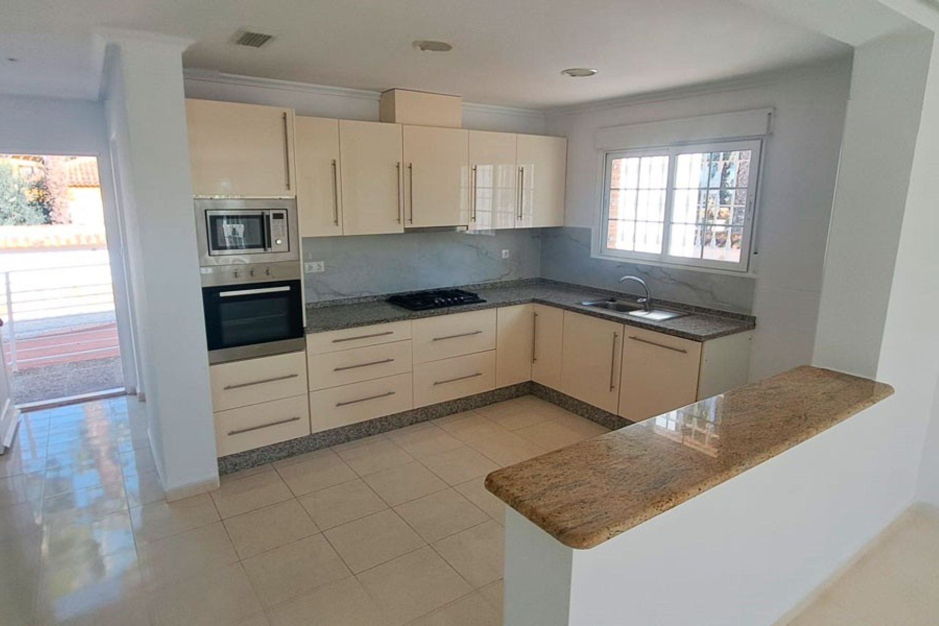 Verkoop - Finca / Country Property - Catral - Catral - Country