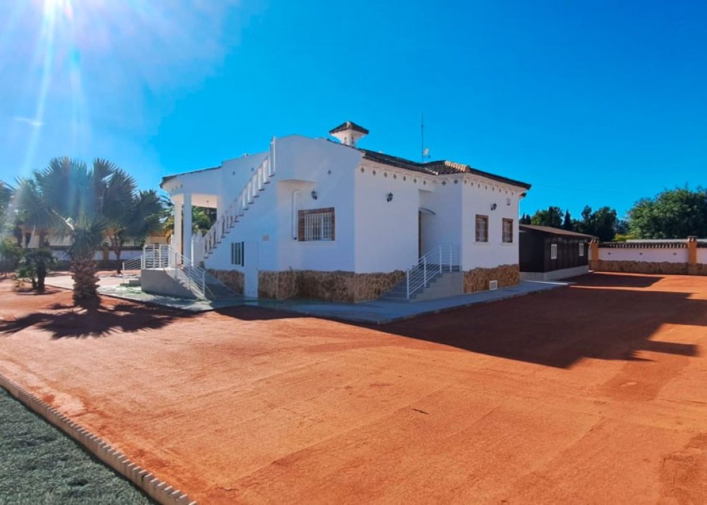 Verkoop - Finca / Country Property - Catral - Catral - Country