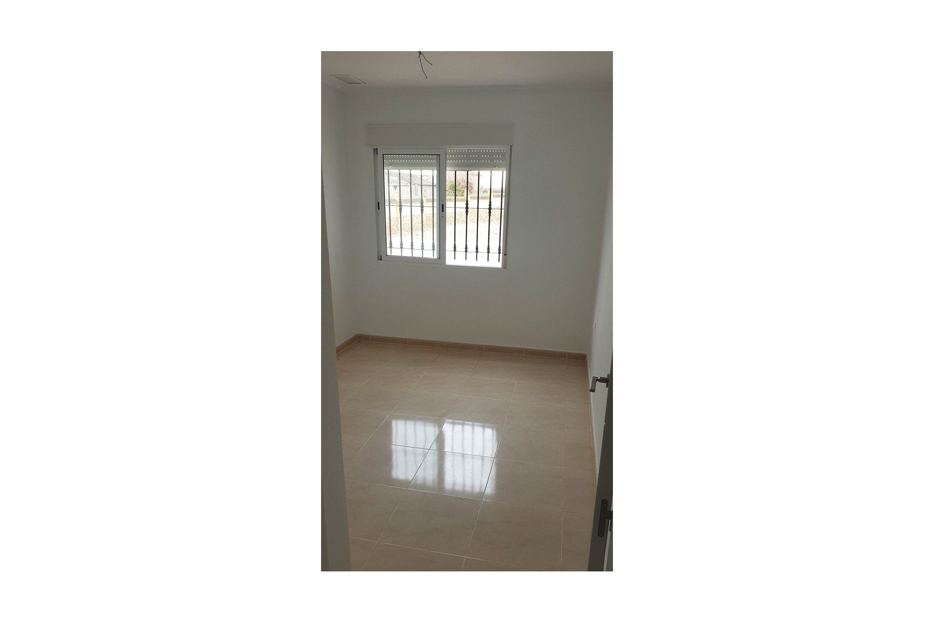 Verkoop - Finca / Country Property - Catral - Catral - Country