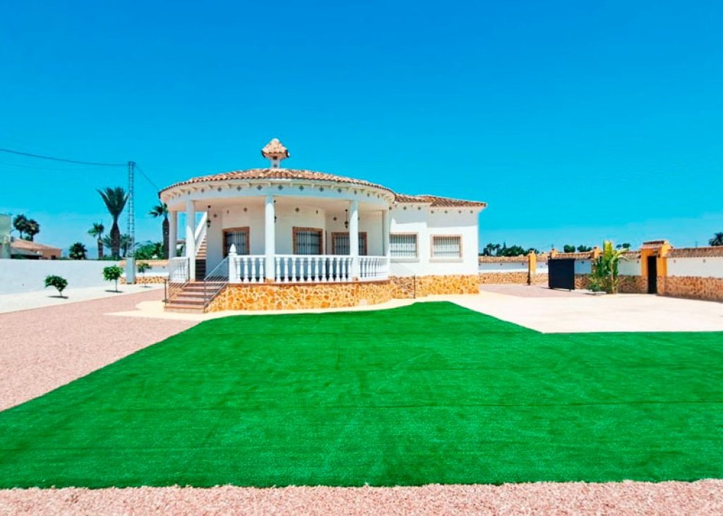 Verkoop - Finca / Country Property - Catral - Catral - Country