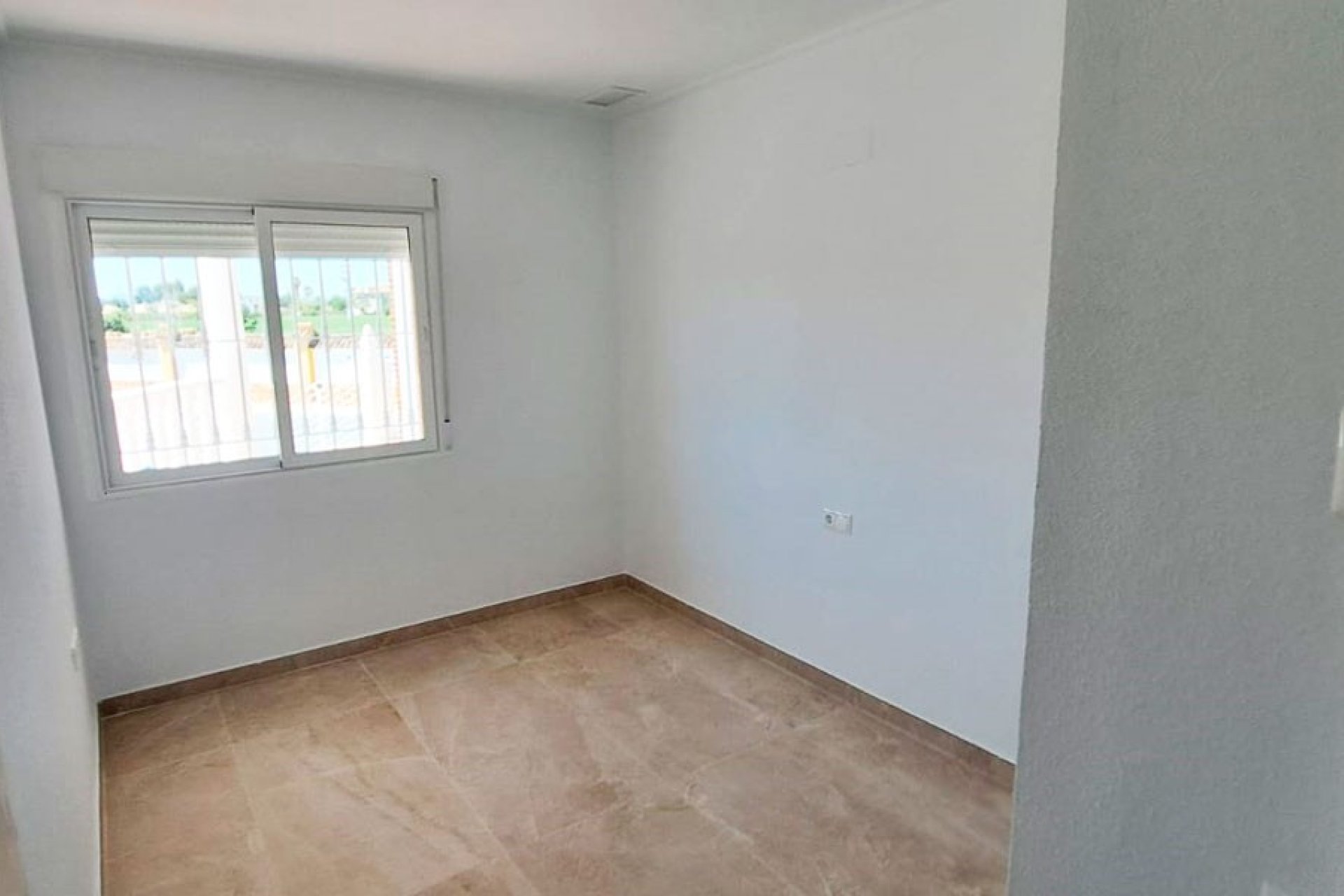 Verkoop - Finca / Country Property - Catral - Catral - Country
