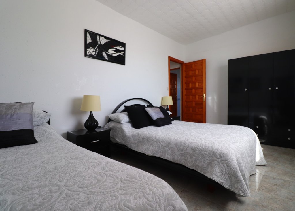 Verkoop - Finca / Country Property - Crevillente - Crevillente - Country