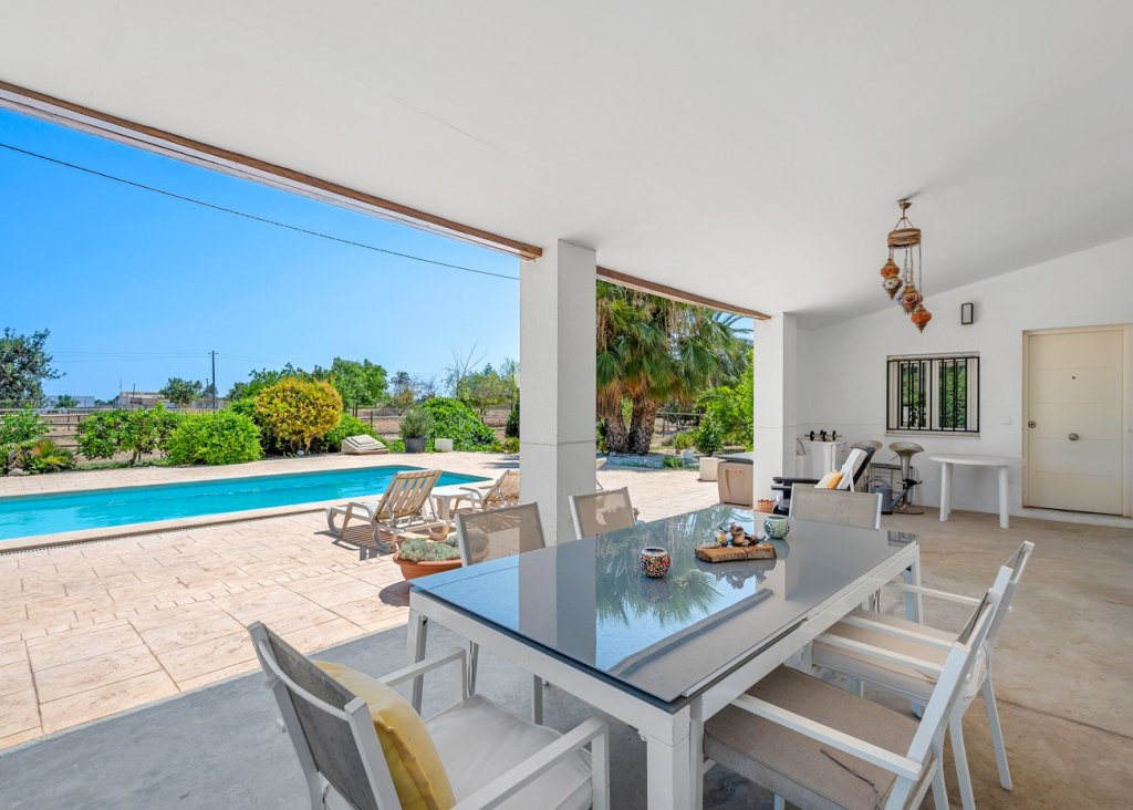 Verkoop - Finca / Country Property - Elche/Elx - Elche