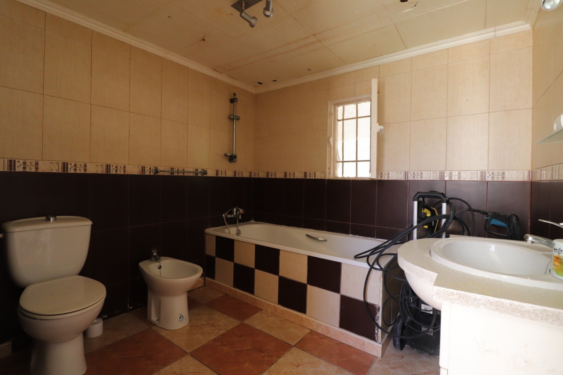 Verkoop - Finca / Country Property - Heredades - Heredades - Country