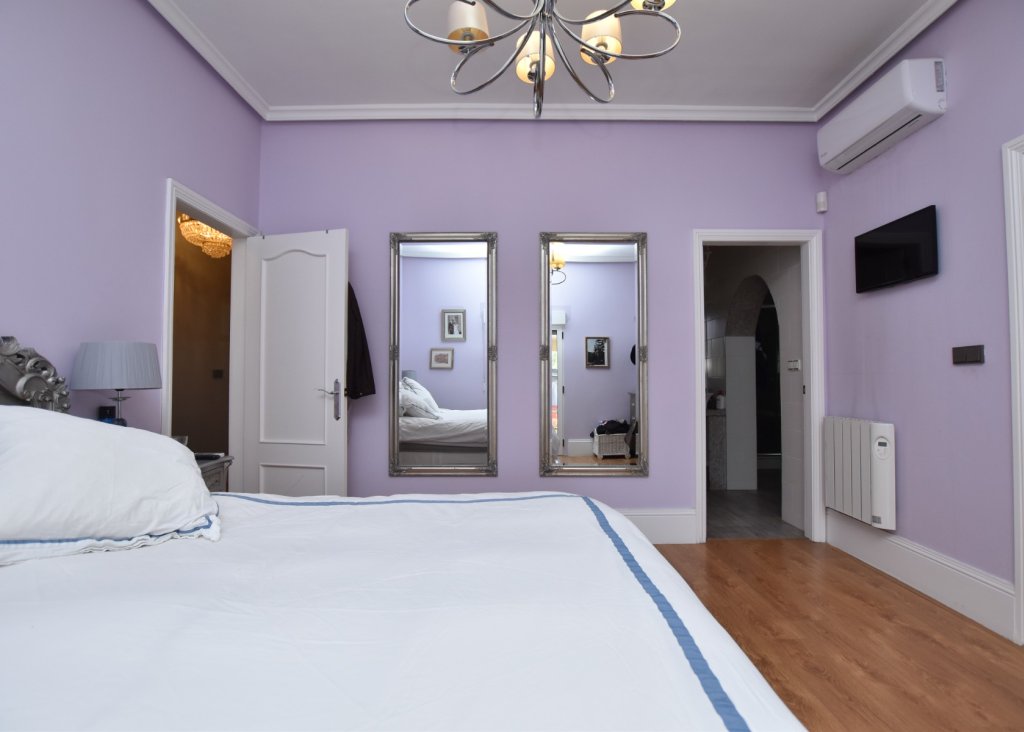 Verkoop - Finca / Country Property - Heredades