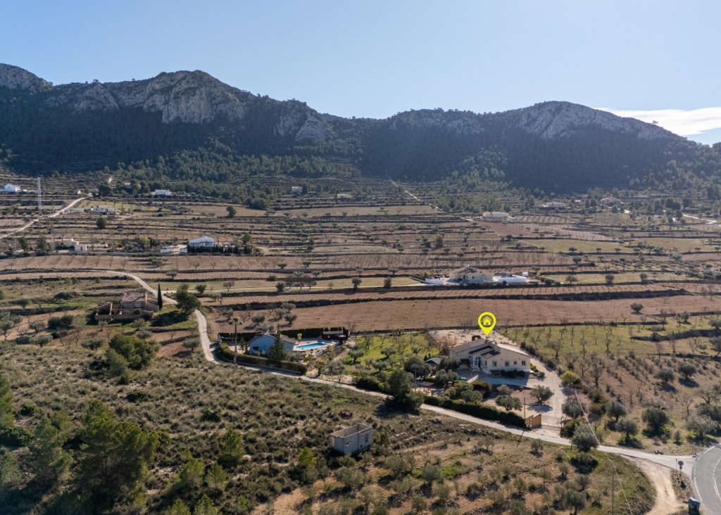 Verkoop - Finca / Country Property - La Zarza