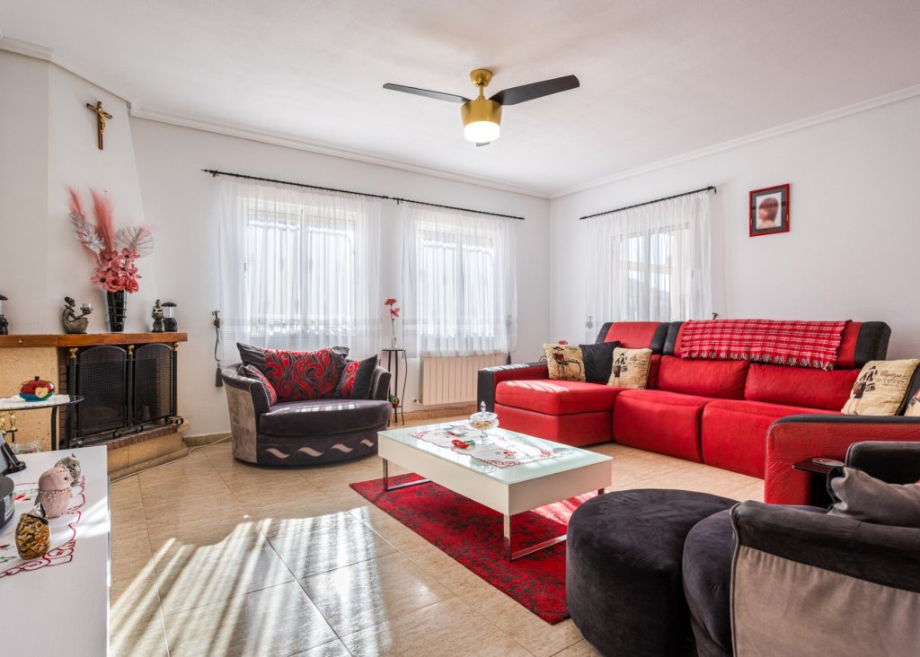 Verkoop - Finca / Country Property - La Zarza