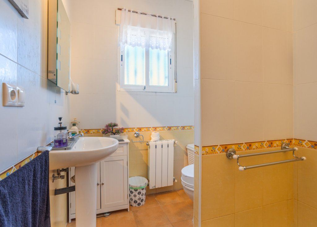 Verkoop - Finca / Country Property - La Zarza