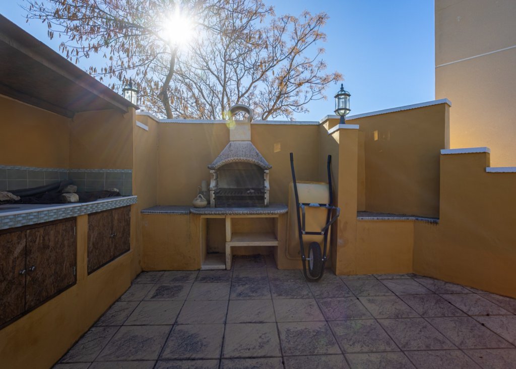 Verkoop - Finca / Country Property - La Zarza