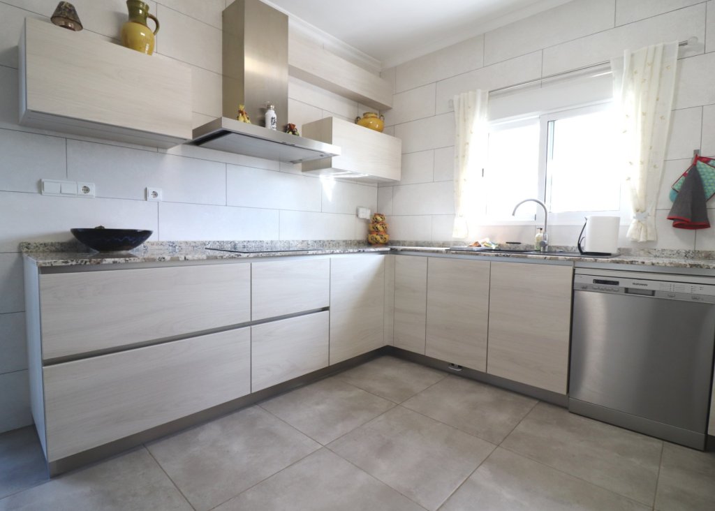 Verkoop - Finca / Country Property - Orihuela - La Campaneta