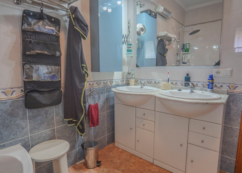 Verkoop - Finca / Country Property - Orihuela - San Bartolome