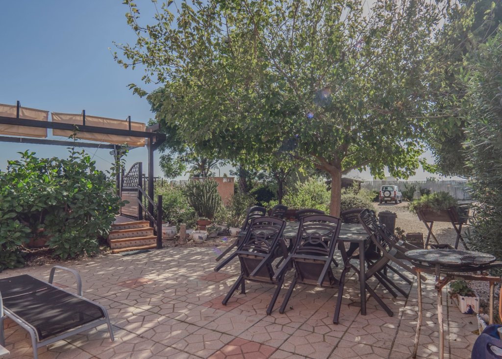 Verkoop - Finca / Country Property - Orihuela - San Bartolome