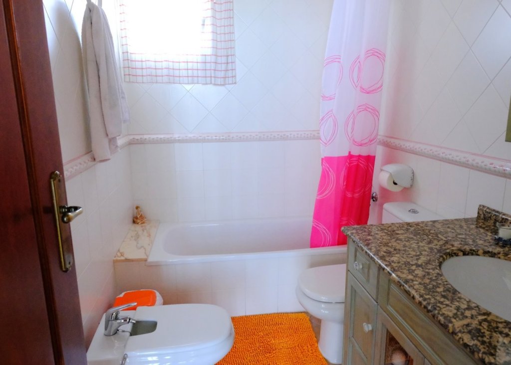 Verkoop - Finca / Country Property - Orihuela