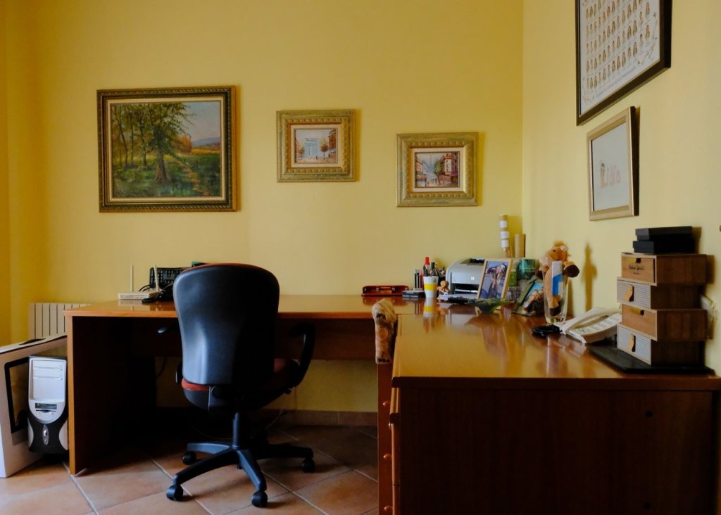 Verkoop - Finca / Country Property - Orihuela