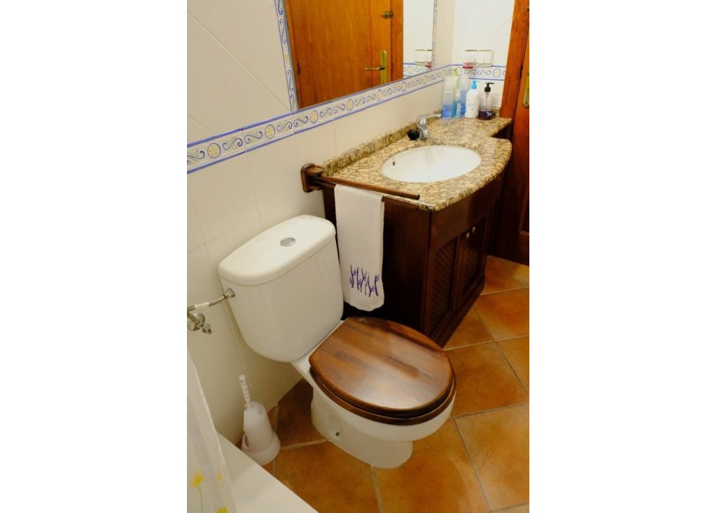 Verkoop - Finca / Country Property - Orihuela