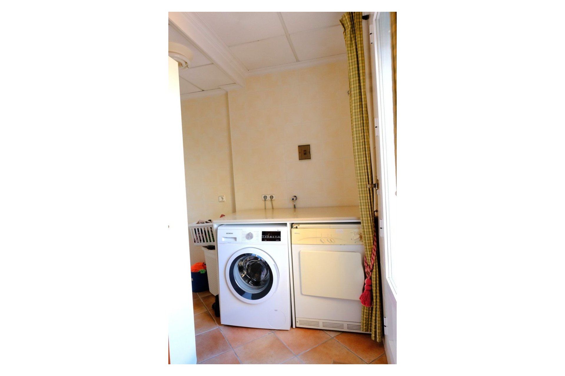 Verkoop - Finca / Country Property - Orihuela