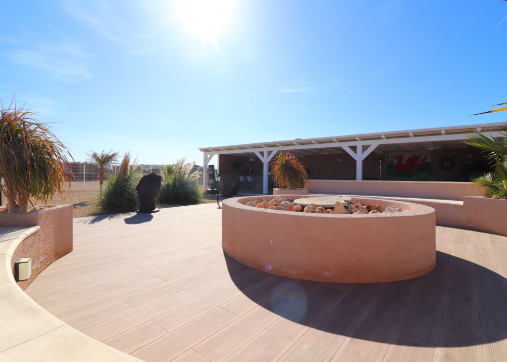 Verkoop - Finca / Country Property - Rojales - Rojales - Country