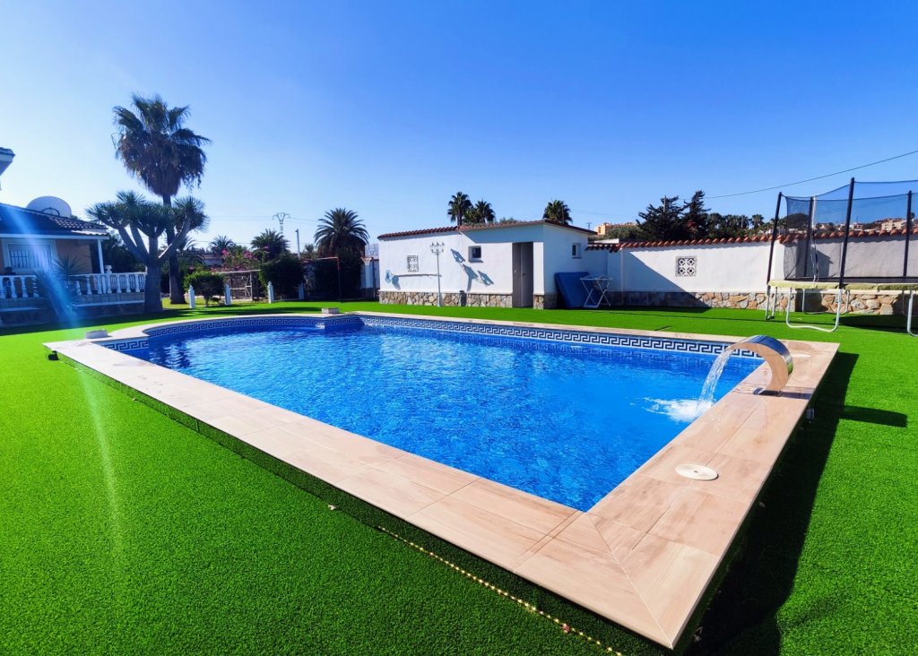 Verkoop - Finca / Country Property - San Miguel de Salinas