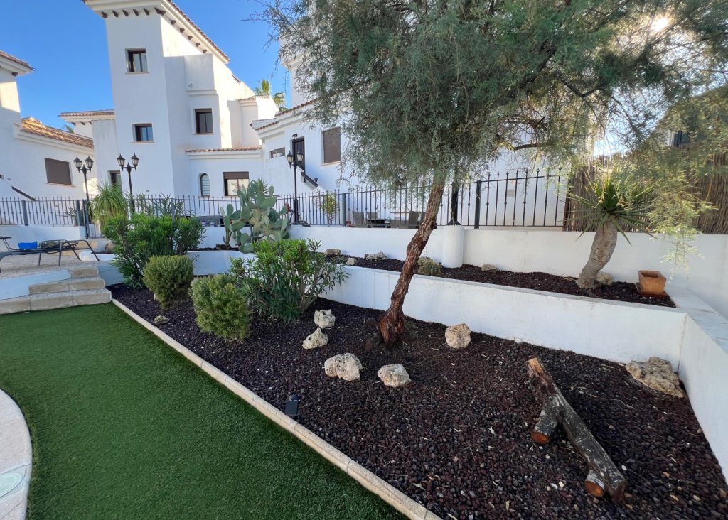 Verkoop - Link-Detached House - Algorfa - La Finca Golf Resort