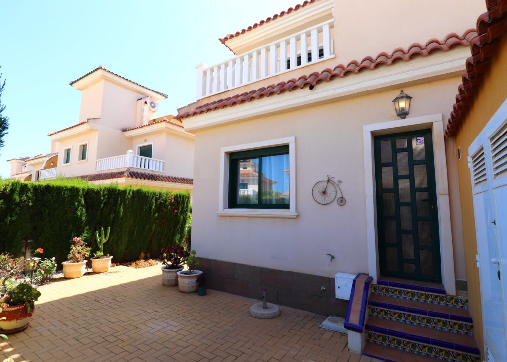 Verkoop - Townhouse - Ciudad Quesada - Doña Pepa