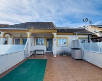 Verkoop - Townhouse - Daya Nueva