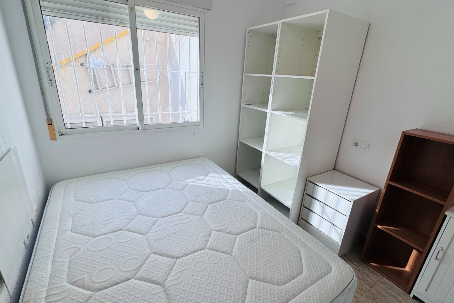 Verkoop - Townhouse - Daya Nueva