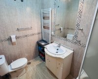 Verkoop - Townhouse - Daya Nueva