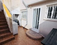 Verkoop - Townhouse - Daya Nueva