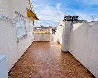 Verkoop - Townhouse - Daya Nueva