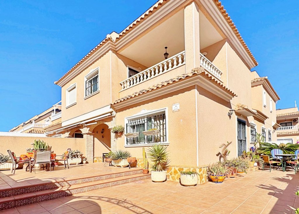 Verkoop - Townhouse - Orihuela Costa - Villamartín