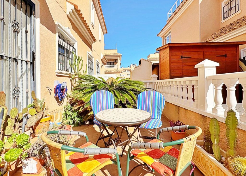 Verkoop - Townhouse - Orihuela Costa - Villamartín